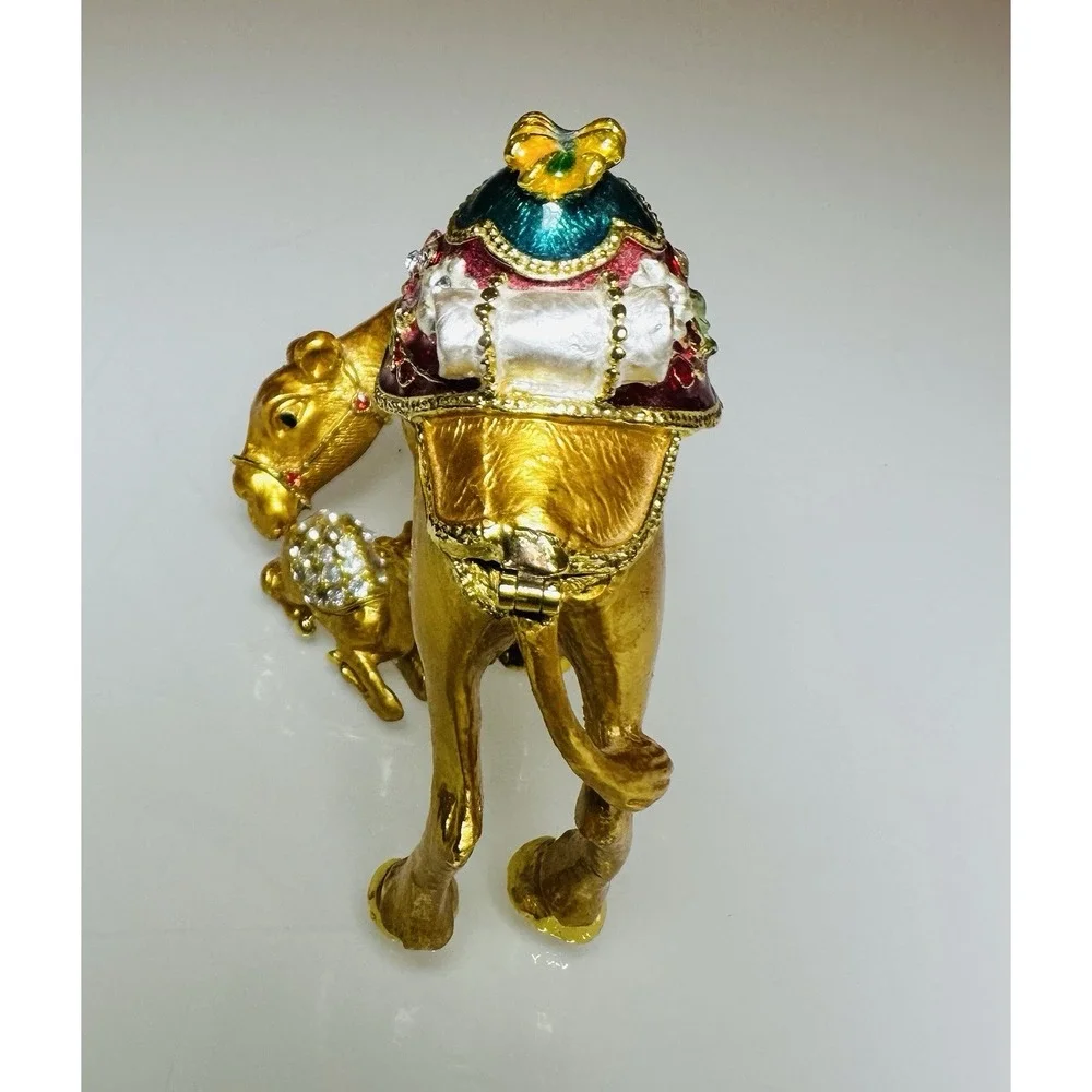 Beautiful Rhinestone Camel With Child  4